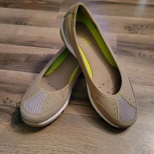 Ryka Leather and Mesh Tan Slip-on Shoes Sz 7